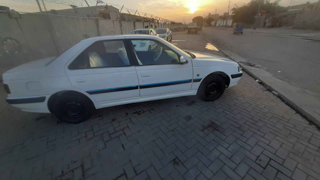 بيجو 2013 سياره مصبوغه جماليه مكفوله من ضربه كير مكينه حداديه تخم تاير كهربائيات تبريد كله كفاله  سنويه ل29تنتهي رقم نكليزي 

رقم ***********

عنوان بصرة موفقيه 

سعر 39بيها مجال البصرة, العراق
