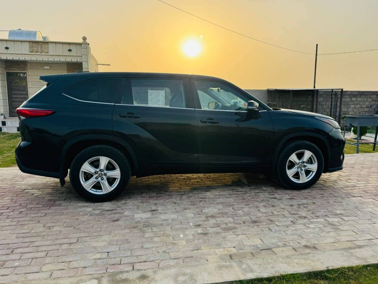 #للبيع هايلندر 2023
تحويل مباشر 
 مواصفات فول عدا الفتحة 
بصمة تشغيل وابواب رادار تحديد مسار اوتو ستوب وضعيات قيادة نقطة عمياء 
سايد بريك كهربائي 
محرك 4 سلندر 
ماشية 31 الف فقط 
ضرر جاملغ وبنيد بدون دواخل 
السعر 255 💲 
الاتصال 
***********
***********
مكان السيارة 
صلاح الدين الشرقاط اسديرة :
