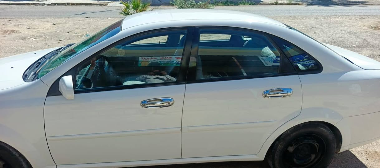 أوبتيرا 2009 نظيفة جداً، جاهزة للتحويل الفوري. السيارة ما تحتاج أي شي. مكانها ديالى_خانقين والسونار بالمنشور. 🚗✨ للاتصال: .***********📞
