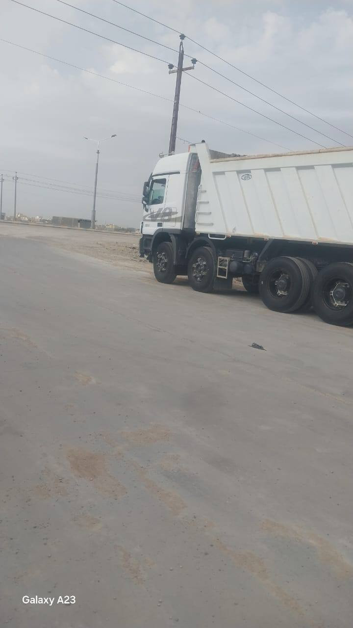 سلام عليكم اكتروز عكرب للبيع موديل ٢٠٠٨ اصل معلايه ١٩  وارد ايطالي مكينه ٥٥ عرجه مجموعه جيئف ٥ فحله مربوطه قاطرة ومقطورة رقم انكليزي تخم تاير السعر ٩ شدات ونص وبيه مجال العنوان كربلاء ***********] ***********
