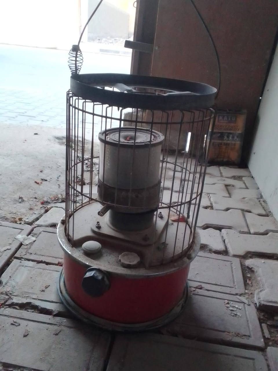 سلام عليكم  مكلف بنشر طباع ٤ عيون ٧٥ شغال ونضيف شرط ع الفحص 
غلايش عدد ٧ مسخدمات قليل الوحده ب٢٠
صحن كامل ب ١٥الف
تانكي مال سلاميك  ١٥الف
تصفي ماي شغاله ب ٢٠الف
صوبه ب ١٠الف مكان كربلاء


**إذا كنت صاحب هذا الإعلان وتريد حذفه لأي سبب، رجاءا أرسل رسالة إلى الدعم الفني**