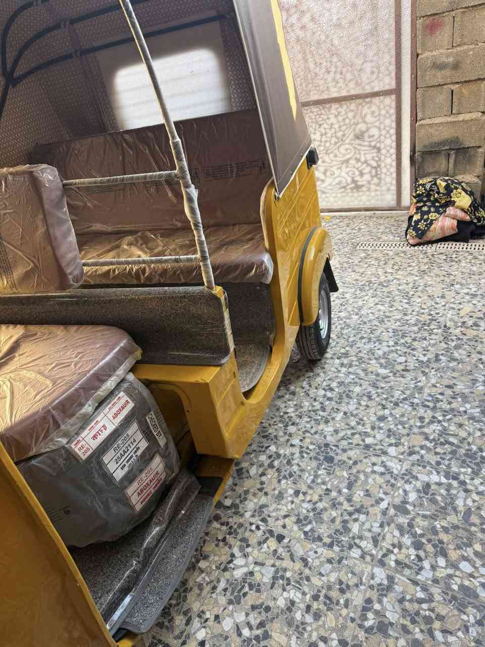 سلام عليكم تكتك 2020شهر 12 تكتك مصبوغه جماله قره تفصيل وخابر اي ضربه ما بيها مكينه مجفته فقط رقم وسنويه بسمي تحويل مباشر تخم تير شركه كهربايات شغاله اي ينقص ما بيها منيدك الشارع جهزه مكاني رشاد سعر 6500 وبيها مجال بصيط ‭0777 671 4618‬
