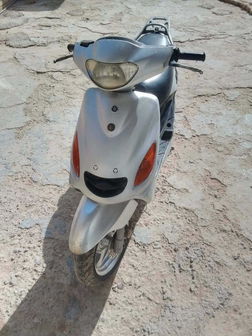 سلام عليكم دراجه اكزز سرعة 100نضيفه كلشي شغال بيها مكاني بابل السعر 400بيها مجال قليل اليحب يراسلني خاص هذا رقم***********
