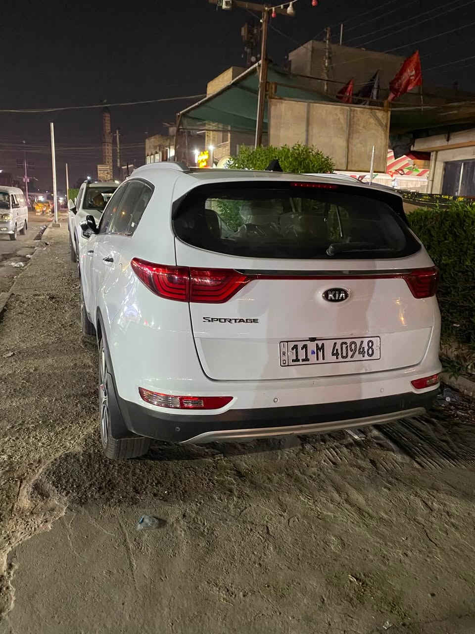 كيا سبورتج  خليجي 19فول موصفات محرك 2000
ماشيه 115 

بيها فقط الموضح بصوره ع كده صبغ والباقي كفاله عامه 

السعر 187

 م بغداد 

***********
