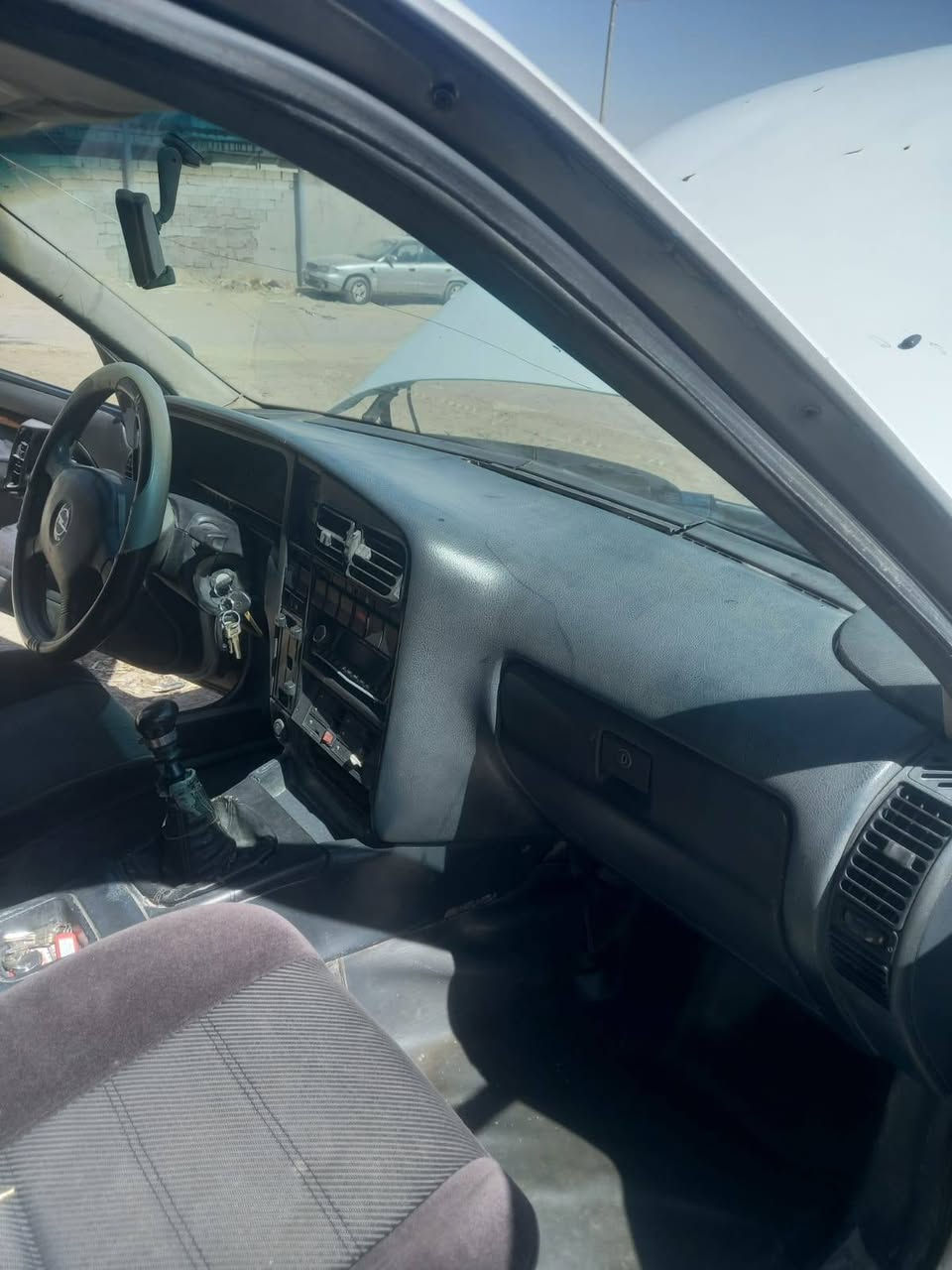 السلام عليكم من رخصت الا دمن اوبل اوميكه استيشن للبيع موديل 92 رقم صلاح الدين  السياره بسمي سنويه عضم عاج لغايت 29 مكان السياره سامراء السعر 32وبيهه مجال حك الجيه للاستفسار الاتصال على الرقم الهاتف ***********
