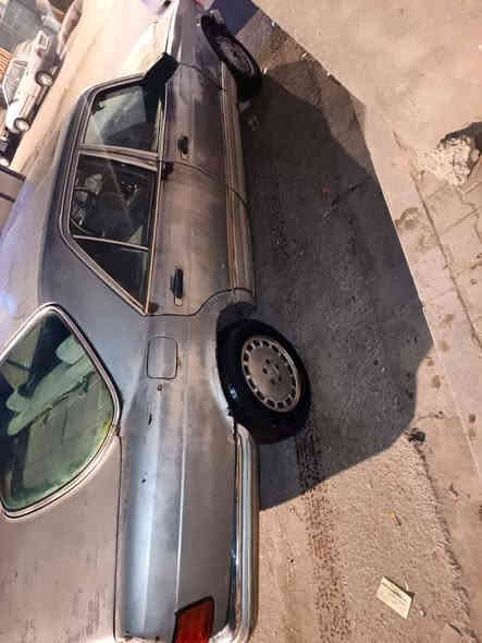 السلام عليكم
مارسدس رئاسي مديل 83 /سنويته /2030
سيارة حلوة مكينه وكير 2ونص VVT-i 
حلوات ،رقمها بصرة رقم جديد انكليزي  والتبريد مافاحصة بيه خياسات شي بسيط
السعر 30ورقة 

على العلم تحويل ثاني يوم
ابيع كومة حديد
العنوان البصرة) (رقم الهاتف) (***********) البصرة, العراق
