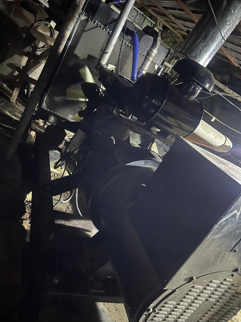 مولدتين للبــيـ ـيعع 

1- نوع سكانيا 350kv 
2- نوع ثانيه شتاير 350kv 

المكان الفهــودد العـمايره قرب المركز صحي


**إذا كنت صاحب هذا الإعلان وتريد حذفه لأي سبب، رجاءا أرسل رسالة إلى الدعم الفني**