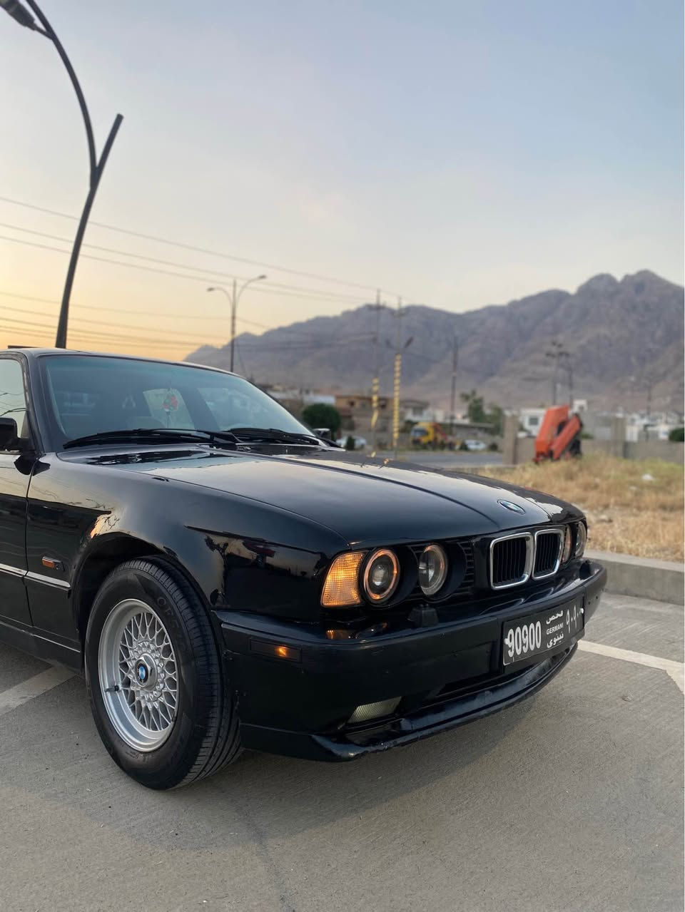 سەرەتا بەناوی خوا BMW 525 گێڕ حادی بەشەرت ،ئاڕم پلاستیک سلێمانی بەشەرتی ئاڕموو ئەوەلیات ، سڵاید، تەبرید سارد و گەرم مەزبوت 🥶, لایت ئەڵقە ، گێچ ئەڵقە ، جام کارەبا ، پێش گەورە ، ئەکسل قفڵ ، فڵچە هیتەر ، ئاوێنە گوێ بەرخ ئۆتۆ ، ناو زەرد ، دەحامی پێش M ,چوار تایەو ویل حەسیر سفر ، کوشن جڵد بەس بەرگی تێگیراوە ، تازە کورە کراوە بۆجوانی دەحموو لێدراوی نیە ، پشتو پێشی هەموی تازە داگیراوە چرکەو 2 گەڵا بشکێنە ، کارەبای هەموو ئیش دەکا بەشەرت ، سەیارەکە خۆی دەدوێ پێویست بە وەسف ناکا نرخ (42) مەجالێکی برایانە شوێن ڕانیە  *********** تکایە گەر موشتەری نی سەرمان مێشێنە لەگەڵ ڕێزم . ئەدمین 🖤 رانية, السليمانية
