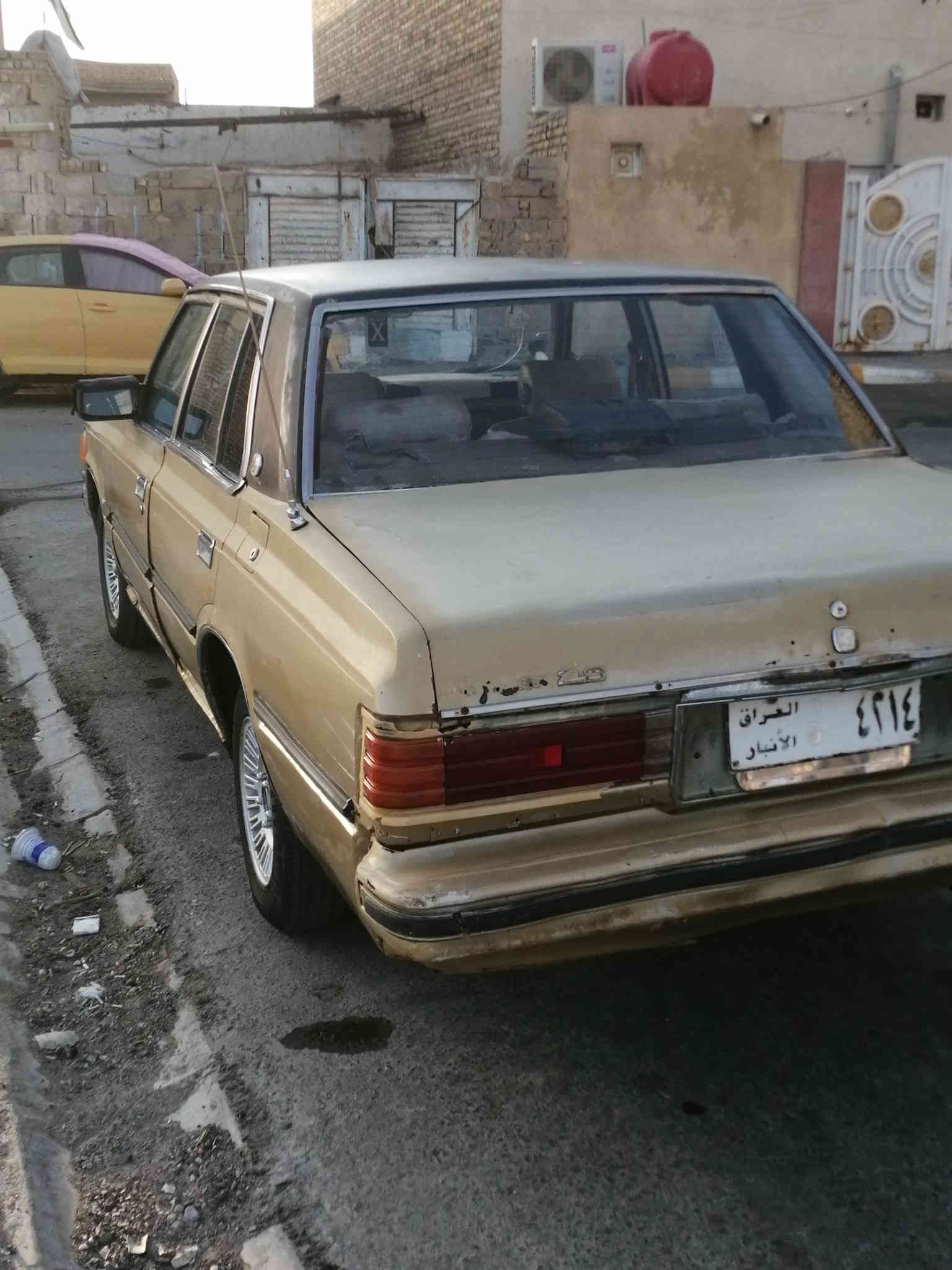 السلام عليكم سوبر للبيع 82 مكينه بطه كير جديد مكينه بيها خيط بخار تخم تايره رقم انبار عنوان راعيها بغداد المكان واسط قضاء الحي فقط بس الشراي سعر 17 بها مجال شرعي قليل هذا رقم الهاتف فقط بس الشراي ***********
