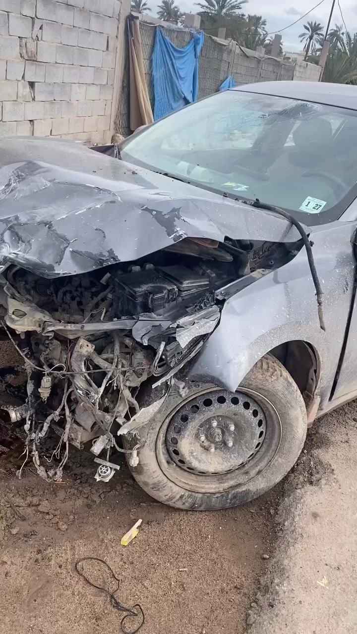 سنترا 2022 معوقين سنه وتنفك ابيعها على حادثها هيج سعرها 95. جماعه 75 لا تتصل ***********
 او اذا اكو سيارة مطلوبه مصرف اراوس راس براس
