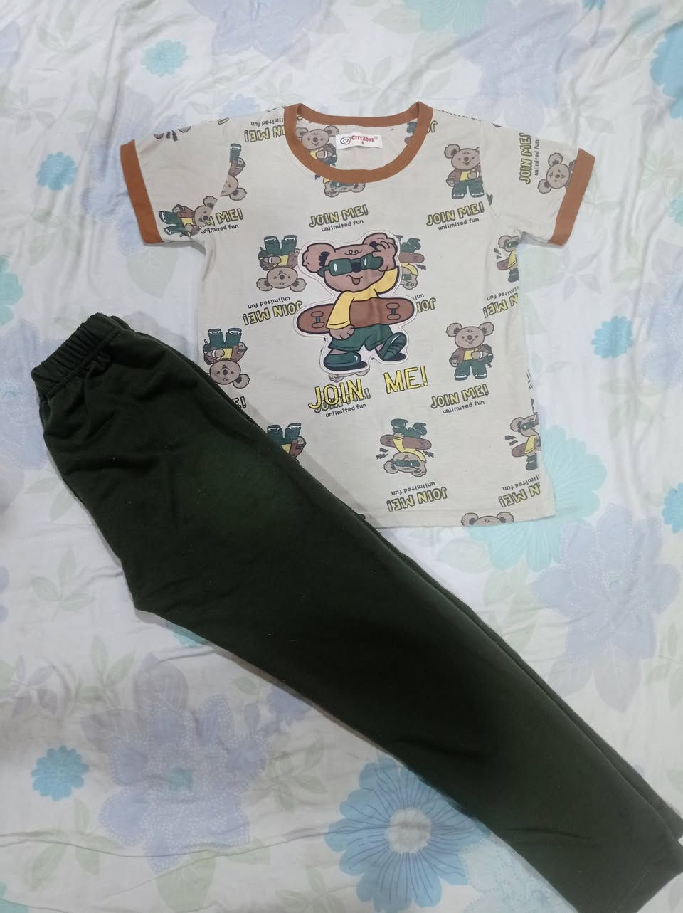 ياالله يارزاق ❤️
اللهم صل على محمد وال محمد 🌹 
تراكات اطفال باله كله جديد ونظيف سعر التراك الفين دينار 🔥
يوجد تووووووصيل كل محافظات ب 5 الالف 🚘


**إذا كنت صاحب هذا الإعلان وتريد حذفه لأي سبب، رجاءا أرسل رسالة إلى الدعم الفني**