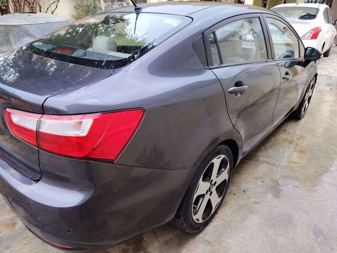 موديل 2014
رادار خلفي
تحكمات استيرن جهتين
رقم كركوك جديد
بطاقه بانزين
تخم جديد +تايرات تخم جديد
محرك16وكير شرط
ماشيه ميه الف كيلو
ضرر جاملغ تبديل فقط
***********
