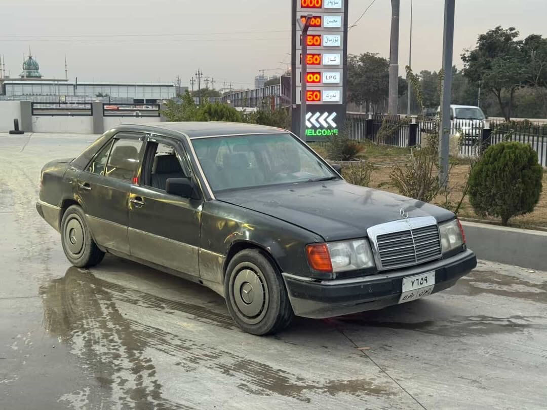 بلاش بلاش فقط 38 ورقه وبيها مجال 💸
للبيع 1987
مكينه بطه
بدون ضربه بشرط 
سياره يحتاج بعض الترتيبات 
رقم دهوك شرط تحويل ثاني يوم + رقم رباعي 
مكان كلار قضاء سليمانية 
للستفسار ***********
