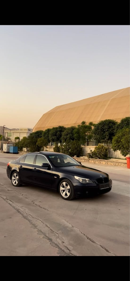 BMW 2004 525I
سياره ١٥٠ كيلومترا ريڤه چوويه داخلي زه ر فول فول مواصفات 
مكينه ره ش مرغوب نوزه ل كورت منفيست  غرامات سقف حزام شرت 
٢٠٢٣ داخل بوويه سياره 
سعر: ٩٣$
رقم موبايل:***********
عنوان:دهوك📍 دهوك, العراق
