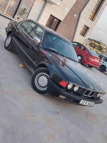 سلام عليكم  BMW 735 موديل 92 مكينه مفتوح ٣٥٠٠
كير عادي اصل اوتو مكينه كير تبريد // كهرباءت كلها شغاليه كفاله بدون ضربه صبغ جماله تخم تاير جديده غرفه جديده باتري جديد داخل جديده مثل موضع ب صوره ابيض مسجل مضخم صوت سستم كامله سنتر لك كامل تحويل مباشر مكلف  رقم صاحب سياره *********** واتساب /
