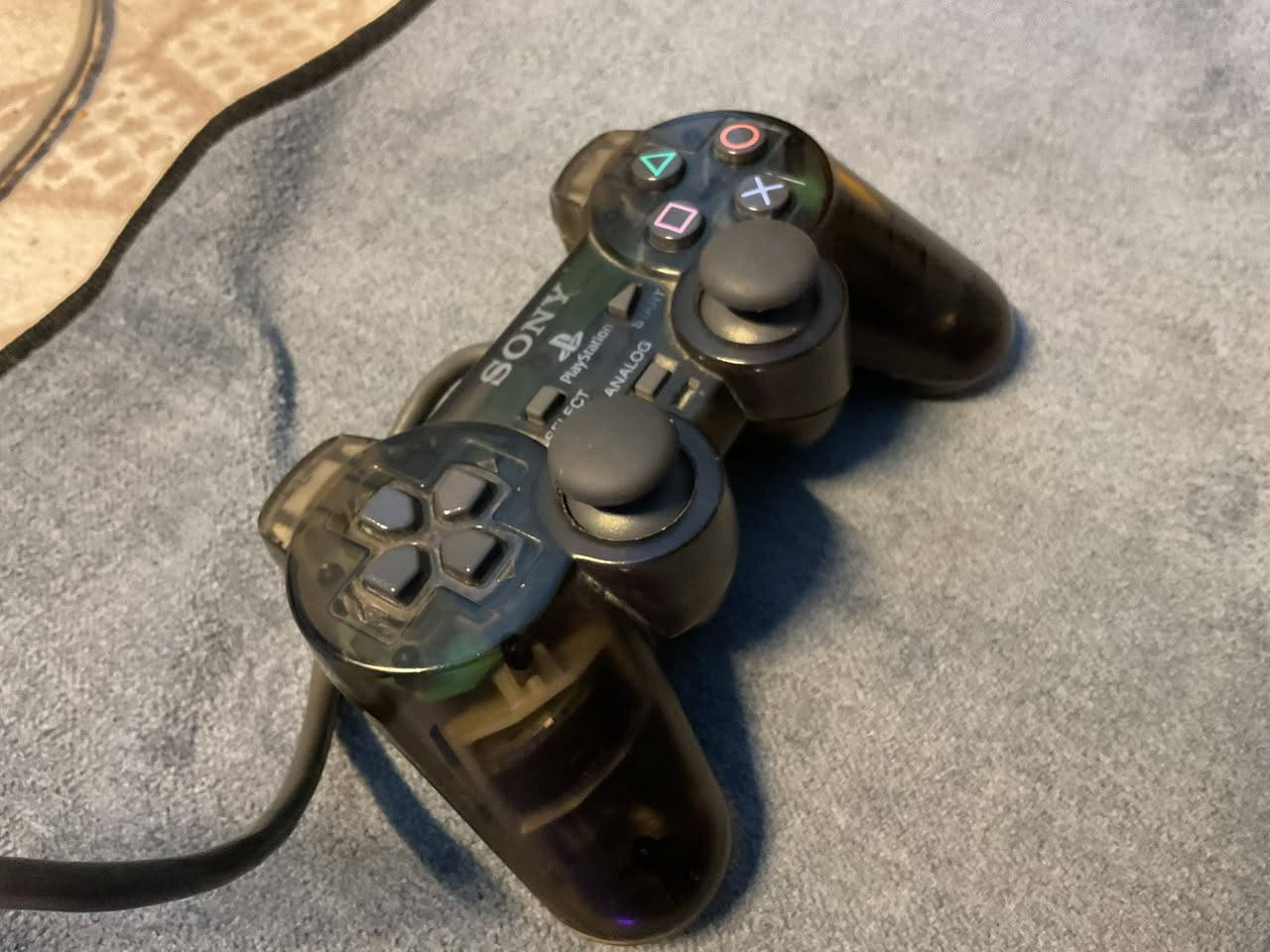 جوستك بلي وان وترهم ع بلي تو اسود شفاف نادره قطعه اصليه مرات يصير بيها تعليگ ويروح سعرها ١٥ صناعه كوريه توصيل ٥


**إذا كنت صاحب هذا الإعلان وتريد حذفه لأي سبب، رجاءا أرسل رسالة إلى الدعم الفني**