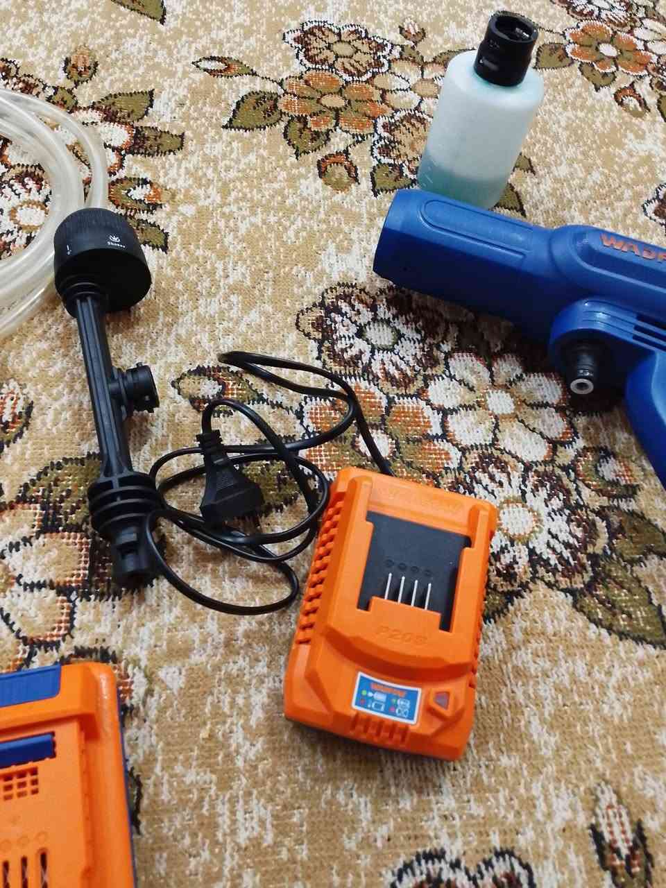 فارة غسل شحن استخدام بسيط قوة الدفع 6 امتار قوية كلش وياهه بطاريتين كامل ملحقات سعر 40 قفل مكاني سماوة


**إذا كنت صاحب هذا الإعلان وتريد حذفه لأي سبب، رجاءا أرسل رسالة إلى الدعم الفني**