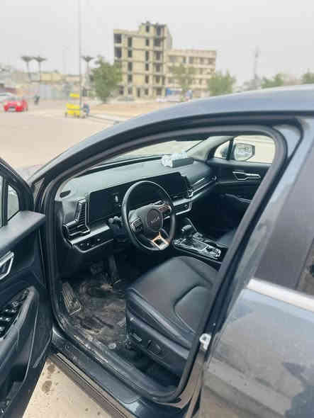 بسم الله الرحمن الرحيم كية سبورتج موديل 24لون نفطي موصفات سيارة EX فول عده الفتحه حادث سيارة تبديل جاملغ بنيد نفسه مصلح سيارة ماشية 5الف بعدها زيرو سيارة بدون رقم فحص موقت ترقم جميع المحفضات السعر 💸179 الستفسار الرقم ***********
