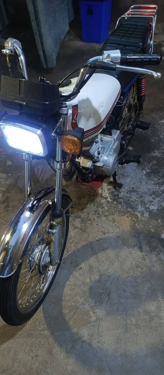 نامه شلامجه دوات نضيفه
كهربائيات شغاله كله جديد
كشن سله مداكر ضفيره عينه لايت صطاب شاير باتري يدات كله جديد
475مكاني قبلة ***********
