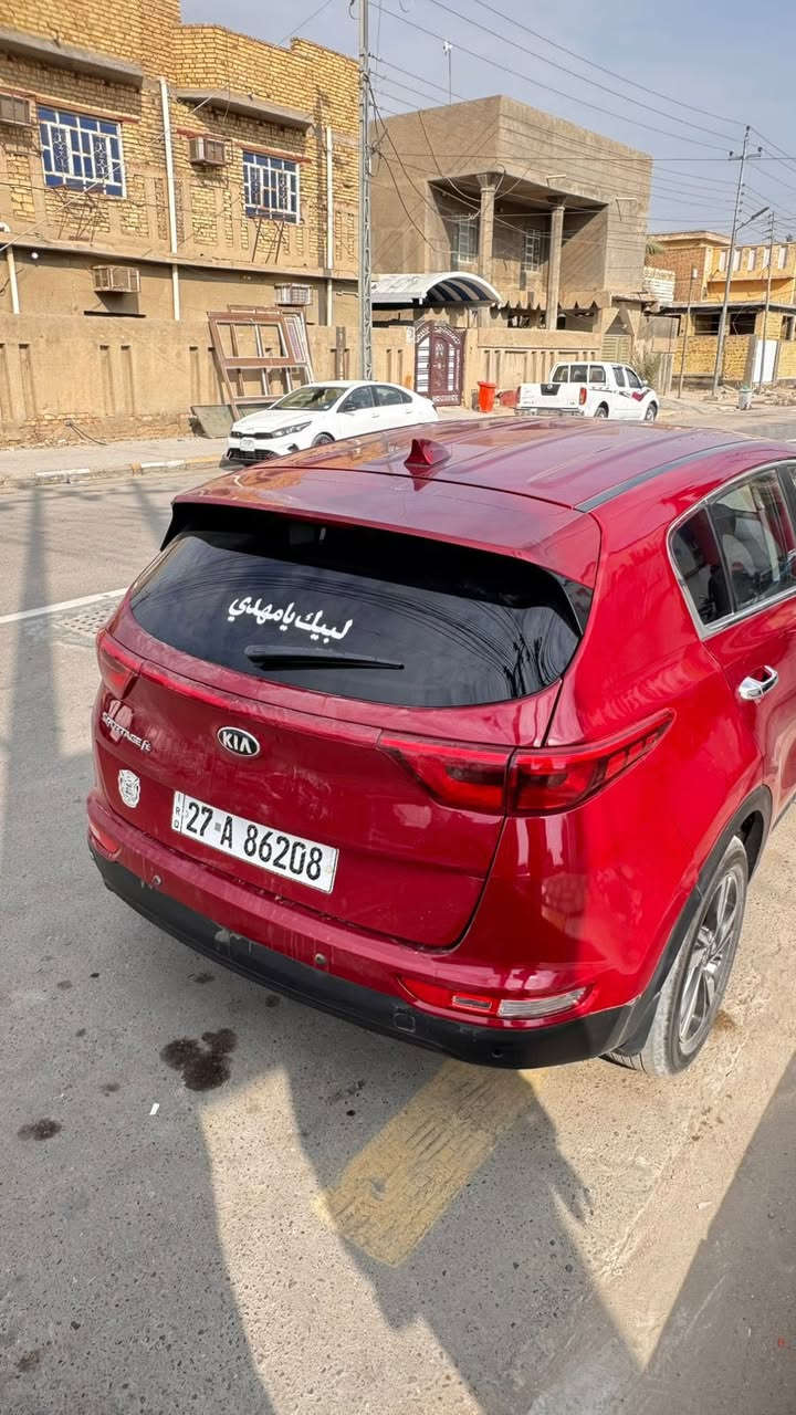 السلام عليكم
سبورتج 2017 وارد امريكي الضرر قطعه خلفيه وتلحيظات اخرى 
السياره ماشيه 90 الف ميل رقم ذي قار محرك 2400  السعر 157  للتواصل ***********
