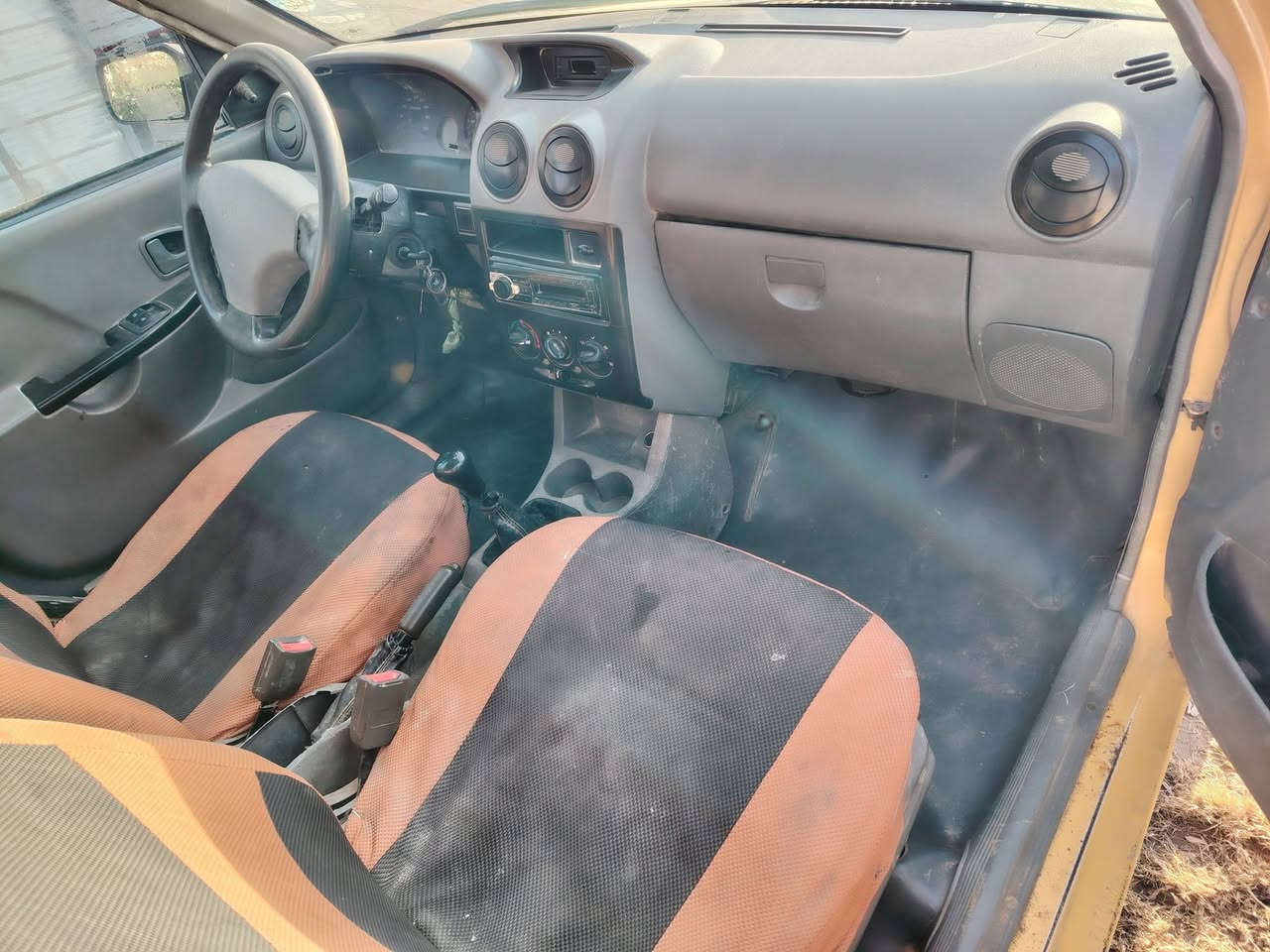 للبيع سايبا 2013 كير ومحرك وحداده سياره جاهزه كبل الشارع ما عايزه برغي سياره نضيفه كلش مال جناي رقم نجف وسعر 25وبيها مجال راعيها يمي تكعد يمه تحويل ثاني يوم  عنواني دغاره ***********
