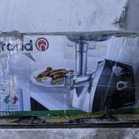 مثرامة لحم وحمص نوعية ممتازة ما مستعملة ابد اشتريتها وضلت وعرضتها للبي...