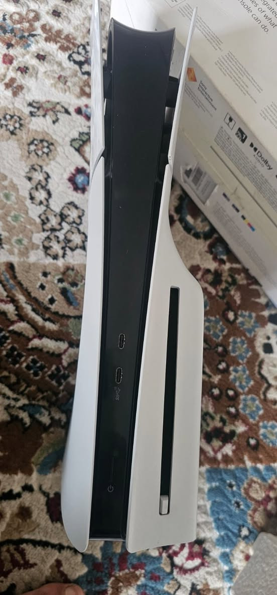 بلي5 سلم ذاكرة تيرا امريكي مهكر يجي ويا يدة اصلية 7 العاب داخل لبلي ومكيبلات كاملة وكارتونة
للحجز والاستفسار خاص 
رجاءا فقط الشراي


**إذا كنت صاحب هذا الإعلان وتريد حذفه لأي سبب، رجاءا أرسل رسالة إلى الدعم الفني**