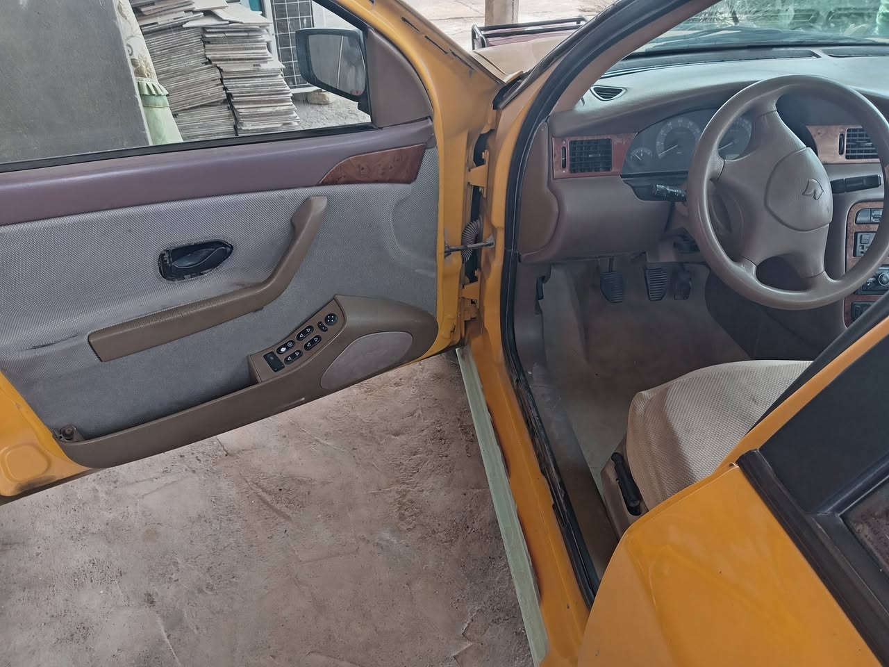 سمند 2011 سنويه 30 رقم انكليزي  للبيع ***********    *********** واسط الدبوني
