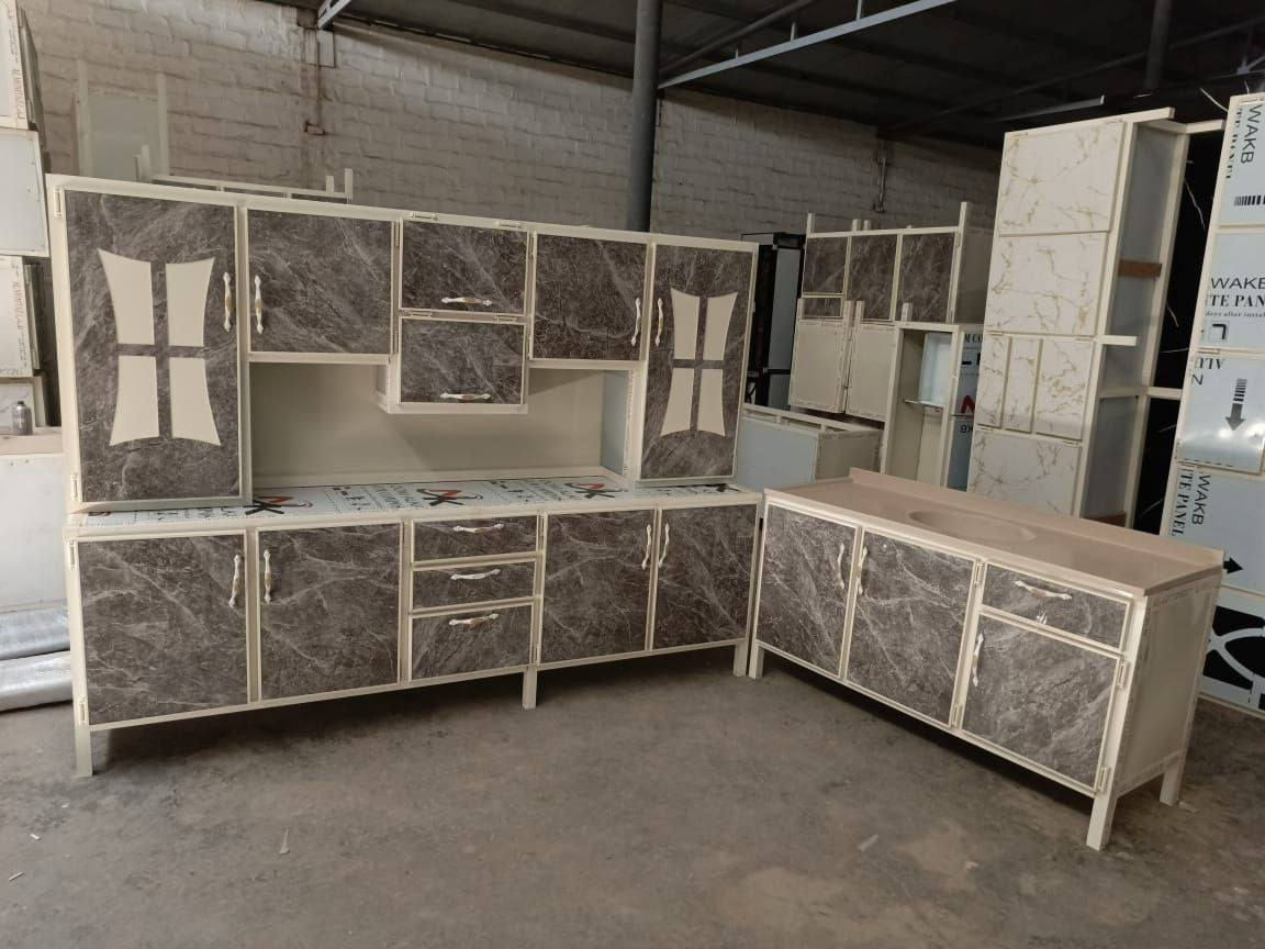 للبيع
مترين ونص مع سنك 
يتوفر توصيل محافظات


**إذا كنت صاحب هذا الإعلان وتريد حذفه لأي سبب، رجاءا أرسل رسالة إلى الدعم الفني**