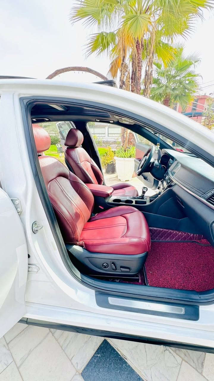 للجناي الي يدور شي نظيف وفول
اوبتما 2017 SX فووول 1/1 جديدة بمعنى الكلمة قطعتين صبغ فقط
—..محرك2000تيربو معلي الكازكيت تستقبل بانزين عادي بدون قطره دوانز والاقتصاد والنشاط فوول
..بنوراما 3 حركات
..4بصمات(تشغيل-ابواب-صندوق)
..داخل لونين كشنات جلد  ماروني قرميدي  بلااادي
..مري شفط  قلاب واشاير بلمري
..رادار  امامي جانبي وخلفي
..تبريد قطعتين
 …تبريد تدفئه بلكشنات والستيرن
..مود درايف 4 وظعيات قيادة
..شاشة تدعم كار بلي وبيه كل الانظمة التحكم والملاحة
..تبريد  بيانو مناخي منفصل 
..شفتات بلستيرن
..تحكم كراسي كهربائي كامل
..حساس خلفي
..تدفئه خلفيه بلكشنات
..منظومه لايتات زنون اصلي ديناميكي متحرك+ لد نهاري مرتب
..مانع انزلاق
..كشنات خزن ميموري
 ..نظام بريكات رياظي  رباعي
…ستيرن رياظي حرف D
…سستم صوت هارمن كاردن الماني عملاق+امبلي فااير 3
…انارة داخله امامي وخلفي ثلجي بلادي
..بردات خلفيه بلاد
…شاحن wifi
—نظام Gbs
—جنطة ذكية تفتح تلقائي عند الوقوف 3 ثواني
—نظام ترحيب وانارره مخفي بليدات 
عند الاقتراب
—كامره خلفيه دواره 360
—دفيوزر خلفي رياضي
—دبل كزوز
—بك لايت LED
—دوسات كيا ليزري
—سبويلر رياضي
—شاشة اعطال
 —-منافذ Usb 6 امامي خلفي چكمچه
—تخم وويل وتاير رياضي 18 بلادي 
—ماشية 100 الف
+++ بعد اكو مواصفات مامذكوره لان السياره اعلى فئه بلاوبتما كل مواصفات شركه كيا موجودة بيه
…………السياره كتلوكات الشركه بيه وعدته كاملة ولا كلوب مشتغل بلدشبول كله جاهزه بدون نقص……
السياره قطعتين صبغ جاملغ وبنيد وبيه شي بسيط براس اللغد تعمير للامانه فقط وشرط السونار
—ملاحظة(السياره جديدة بمعنى لكلمه وترايها ماشاءالله احلى من الزيرو)لاتقارنها بلتعبانات والدهن ادنول  حصرا من وكالة الحسام 
—رقم بغداد الدولي الجديد سنويه وهزه لل2030شرط التحويل ثاني يوم
مكانها الديوانيةالسعر 145وبيه مجال بسيط
استفسار ***********
