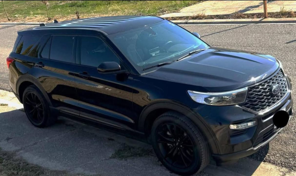 السلأم عليكم
فورد أكسبلور بوليسي موديل ٢٠٢٢
أضافات كامله بجم st
وويل كب ٢٠
وفرس وشاشات أماميه وخلفيه
ماشيه ٥٨٠٠٠ كيلو
الضرر قطعتين صبغ باب وجاملغ بدون أيرباك بس برده وبيها بارد بالجاملغ الخلفي 
رقم أربيل وسنويه تضليل
السعر ٢١٠ وبيها مجال


**إذا كنت صاحب هذا الإعلان وتريد حذفه لأي سبب، رجاءا أرسل رسالة إلى الدعم الفني**