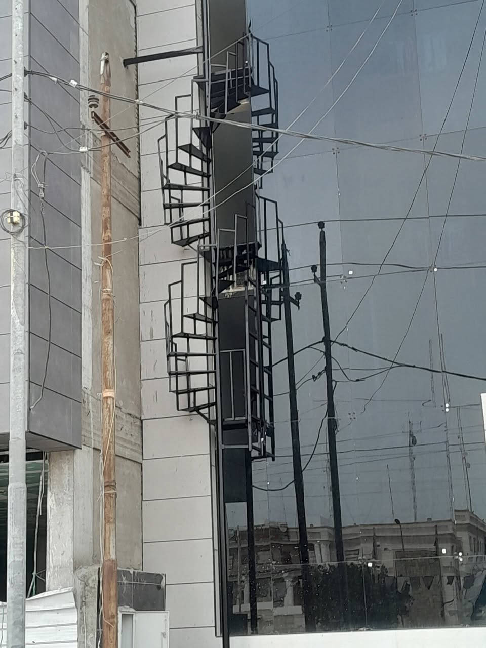 عمل كافه الحداده  واجهيات
 درج طوارئ شعندك نشتغل
 بأداره عباس ابو امير السوداني
 شغل درجه اوله  
شعندك حداده بخدمتك
للأستفسار (***********)
