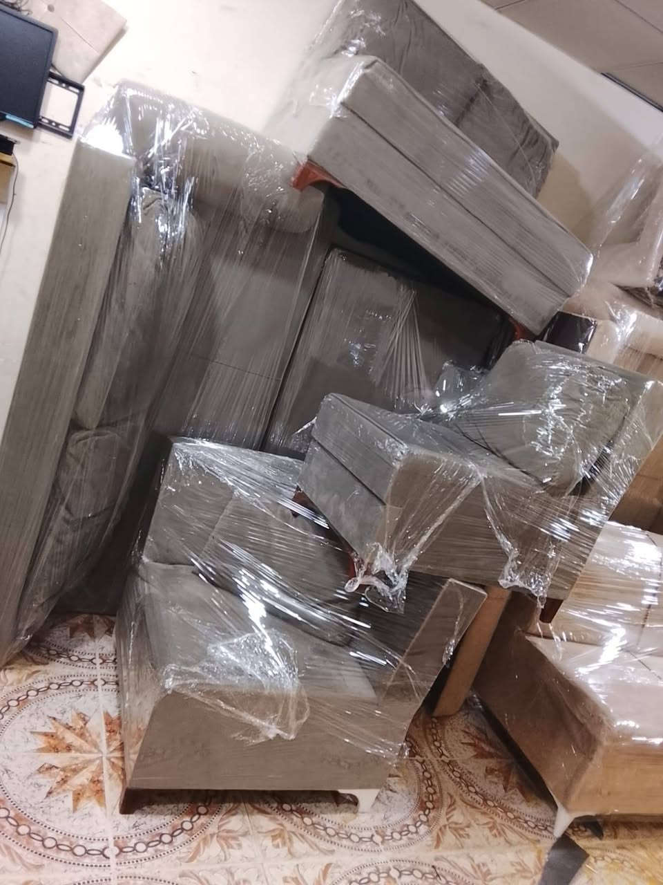 ديوان 10 مقاعد .. السعر 160


**إذا كنت صاحب هذا الإعلان وتريد حذفه لأي سبب، رجاءا أرسل رسالة إلى الدعم الفني**