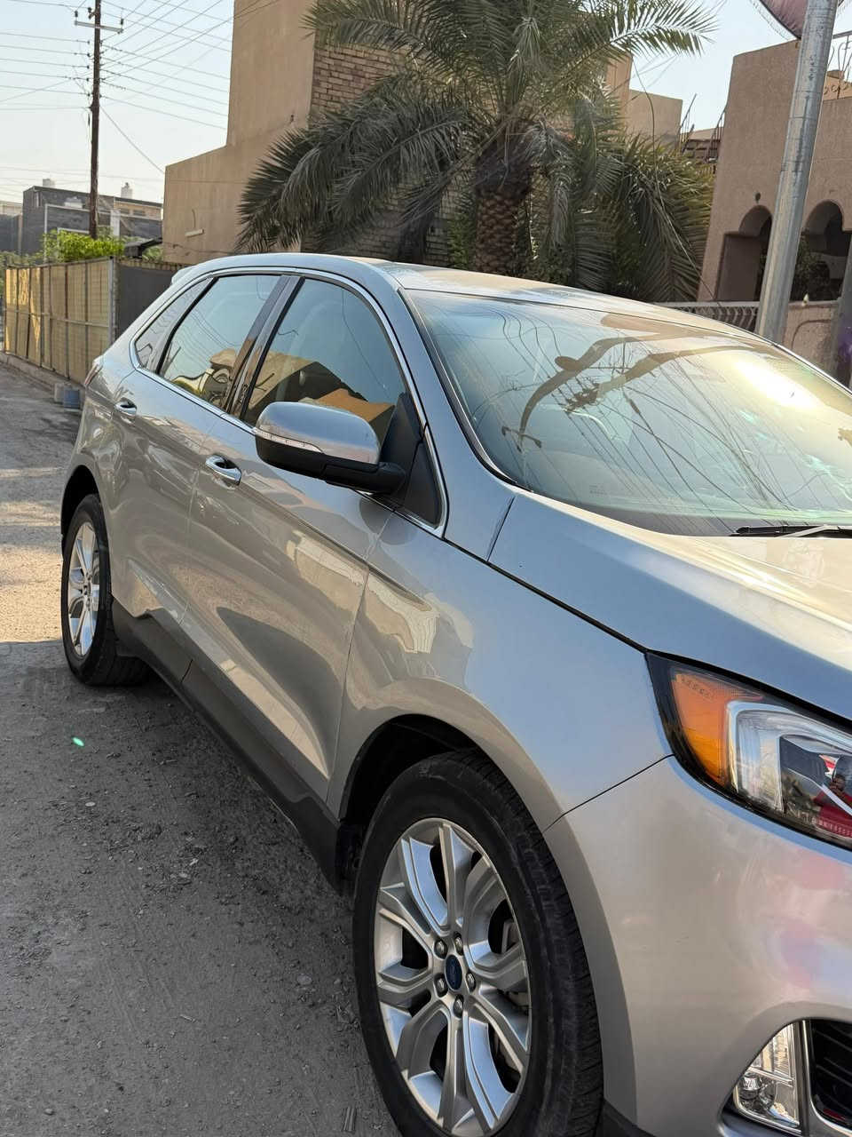 فورد ايدج فول تيتانيوم بدون بنوراما سيارة جديدة خير من الله مابيه اي مصرف بدون بدون ايرباك طخة خفيفة ب عنوان بغداد المنصور السعر 180$ وبيه مجال حك الجية


**إذا كنت صاحب هذا الإعلان وتريد حذفه لأي سبب، رجاءا أرسل رسالة إلى الدعم الفني**