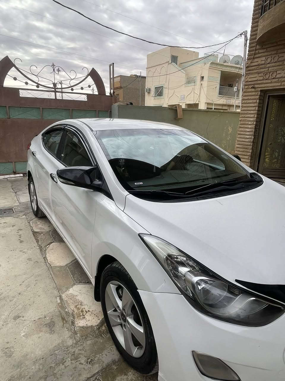 النترا 2012  وارد خليجي 1800 محرك جديد كير جديد سياره جاهزه مناقصه شي رقم  ‏سليمانية سنويه ل2028   صبغ جملغ    بسيطه مو حادث وشوي بالجنطه  تقربين شبرين   شويه صبغ باقي السياره كفاله   ***********  السعر 115 شرط تحويل
