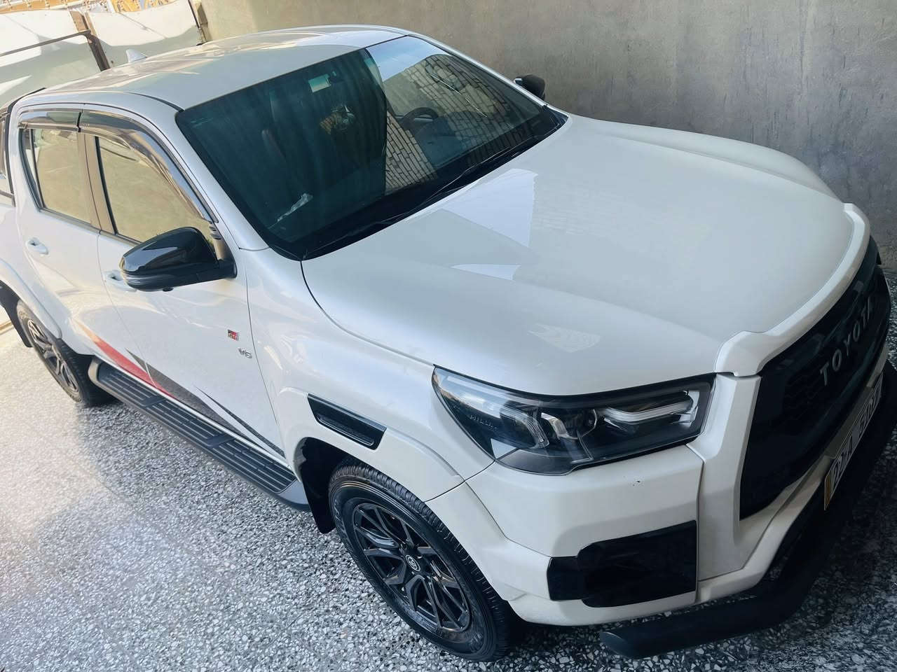 تيوتا هيلوكس GR
شركه سيد نهرو  2022
رقم اربيل مميز بإسمي 
سياره جديده جدا مكفوله كفاله عامه 
ماشيه ٨٥  الف حقيقي 
فول مواصفات اعلى فئه 
العنوان بغداد اتصل وتدلل 
***********
