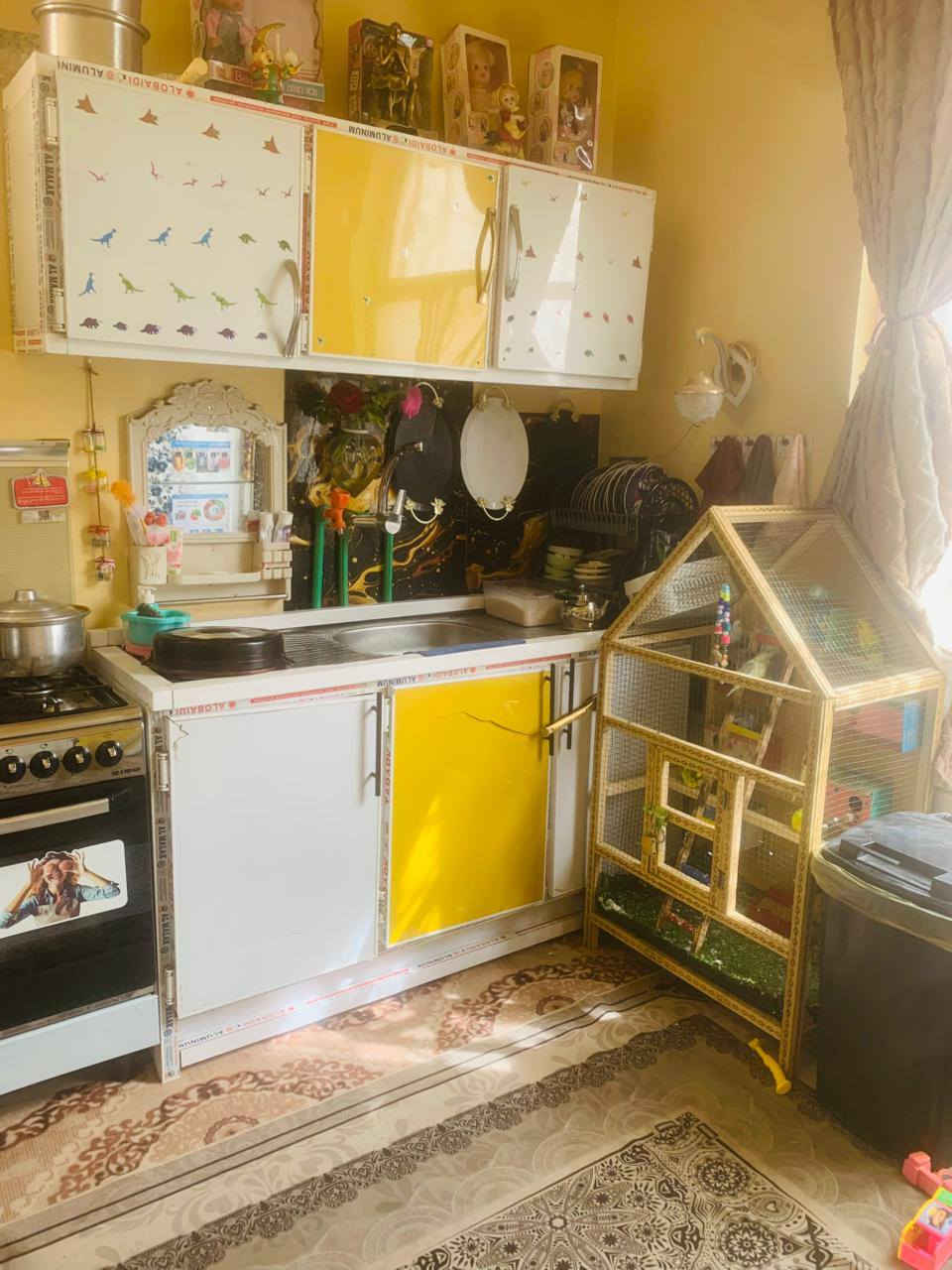 سلام عليكم كاونتر تزكام جديد جبير حيل طابقين وسنك كاونتر جديد بس رايدين يشيلون وما عدهم مكان سعر مناسب 250وبي مجال واني خادم للشراي مكلف بنشر وهذ رقم التلفون ولخاص مفتوح ***********
