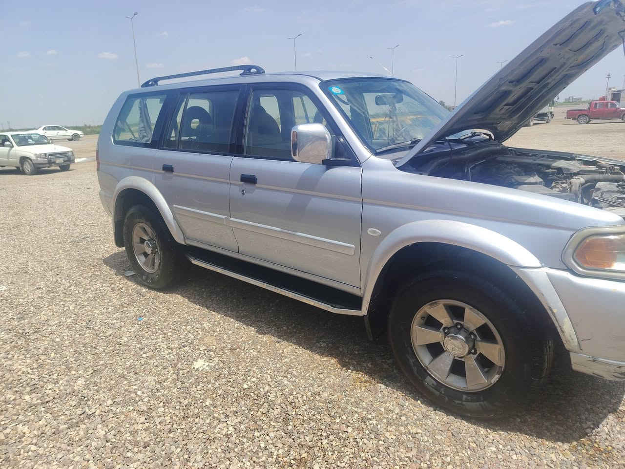 السلام عليكم متسوبيشي انتافيا ياباني اصل فور ويل 4×4  موديل 2006 رقم وسنويه وهزه جديده وبسمي  رقم مميز ((( دولي 373)))محرك 6 سلندر  والسياره كفاله من الحادث والكص والصبغ دواخل نضيفه تبريد ثلج ويه السويج ادامه كامله للسياره تخم تاير جديد وحداده جديده جاهزه السياره من كلشي تحويل ثاني يوم سياره بكانه واسط كوت *********** عل خط ومتوفر واتساب
