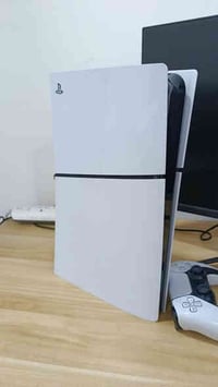 بلي فايف سليم نظيف مستعمل سنه ذاكره واحد تيرا كارتونته ويا مكاني بغداد...