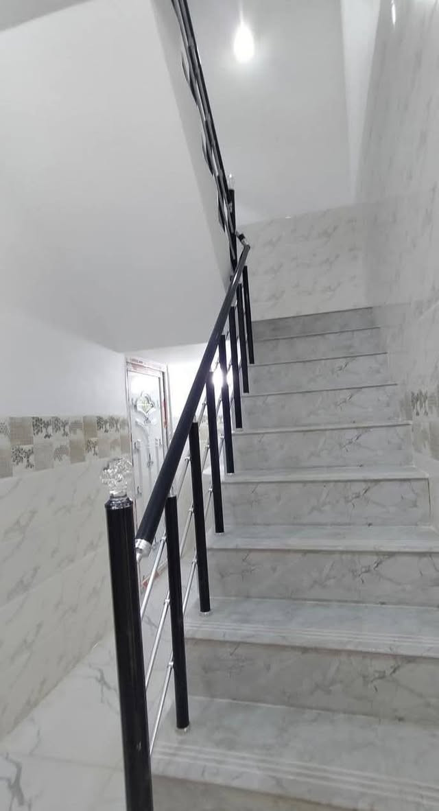 بيت للبيع يارمجه الشرقيه الثانيه حي الحريه مساحه 110فرع عماره السيد سايدين مدخل الثانيه رقم العقار 1290 سعر البيت 104 وبي مجال بسيط شرط التحويل 
السعر ١٠٤ مليون 
للاستفسار اتصال على الأرقام التالية
ابو رحمه
*********** 
***********
