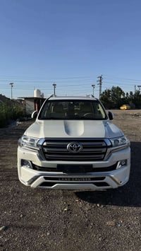 لاندكروز • ٢٠١٧ • ٨٦٠٠٠