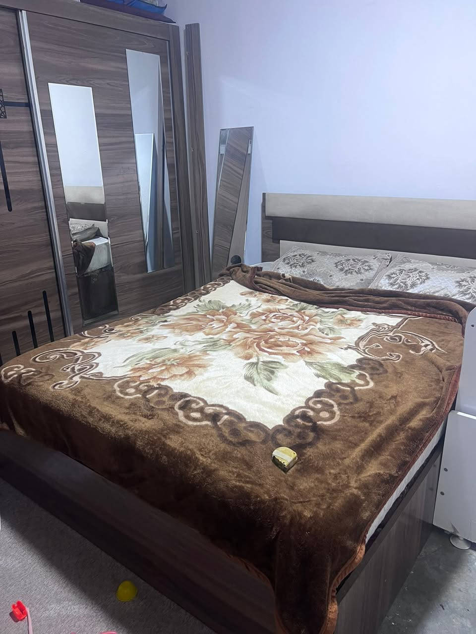 مەعرەزی سکەو مێز تەوالێتو دوکۆمیدیو سیسەمو دۆشەک بۆفرۆشتن لەنزیک بازیان ……..نرخی ١٦٠هەزار


**إذا كنت صاحب هذا الإعلان وتريد حذفه لأي سبب، رجاءا أرسل رسالة إلى الدعم الفني**