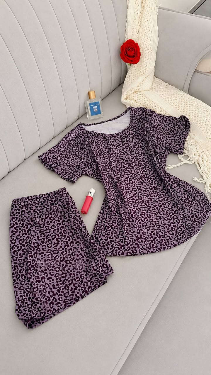 تراكات نسائية 
خامة زبدة صيفية

فري سايز

الاسعار هنا 👇بالستوري

https://www.instagram.com/z_um_red?igsh=MWNmNnY5b3d0eDllMQ%3D%3D&utm_source=qr

يوجد توصيل فوري داخل الديوانية


**إذا كنت صاحب هذا الإعلان وتريد حذفه لأي سبب، رجاءا أرسل رسالة إلى الدعم الفني**