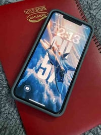 للبيع او مراوس 11. برو ماكس مو العادي او البرو ذاكره 64 بطاريه 74 سعره...