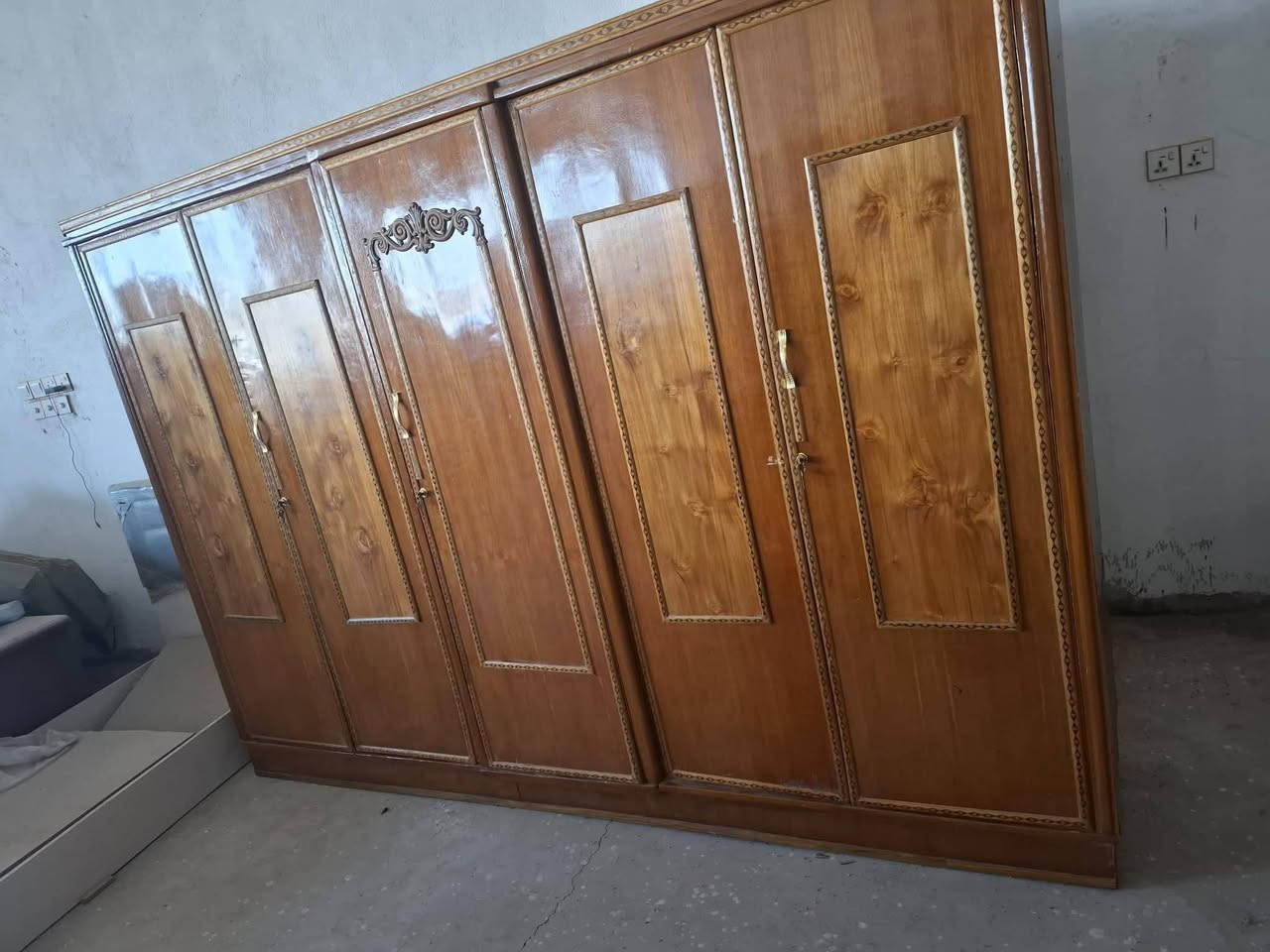 غراض للبيع كلمن وسعره للحجز والاستفسار مراسله خاص ويوجد توصيل داخل بابل واقضيته
دز سكرين صورة الحاجه الي تردونه خاص وتدللون بيع مستعجل 

وغراض نظيفه وحلوة


**إذا كنت صاحب هذا الإعلان وتريد حذفه لأي سبب، رجاءا أرسل رسالة إلى الدعم الفني**