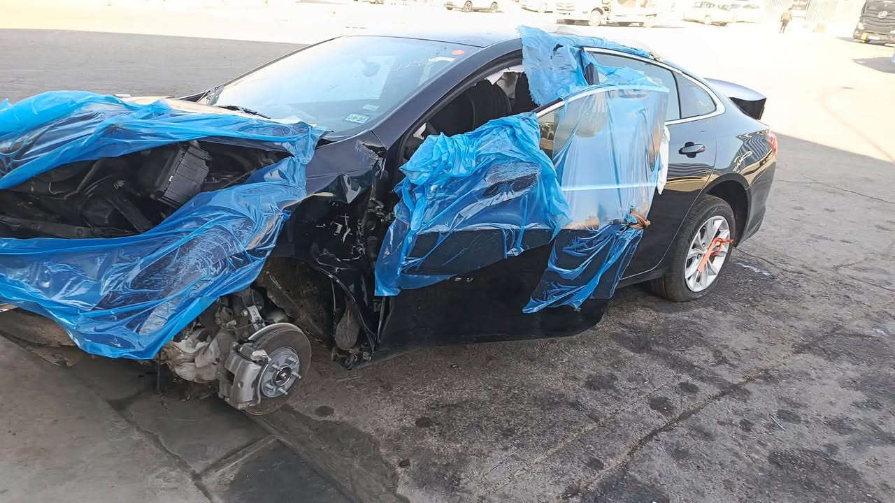 السلام عليكم 

ماليبو موديل 2025 معروضة للبيع 

مثل ماموضح بالصور على حادثها 

السعر 39 ورقه مطروحه بالحره 

السعر 57 ورقه واصل بغداد على كتاب شهداء 

للاستفسار 

***********
