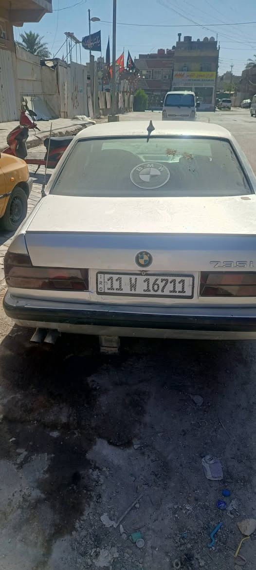 للبيع موديل 91 حجم 735 نقصها حداديه رقم بغداد مكانها الشعب رايدها قفل 35 الشراي يتصل ***********
