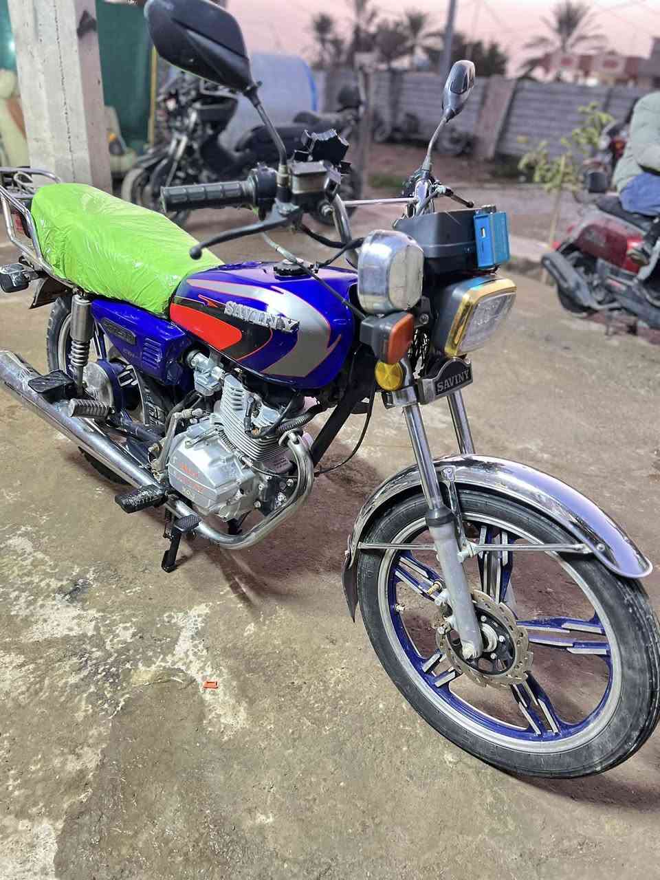 سلام عليكم سيفان 2021 مختمه سونك 

مكينه مكفوله مامفتوحه كامله مابيه نقص 

أوراق كاملات _ 5 مكاني ديالى بعقوبه 

سعرها 400 وبيها مجال 

ستفسار - ***********
