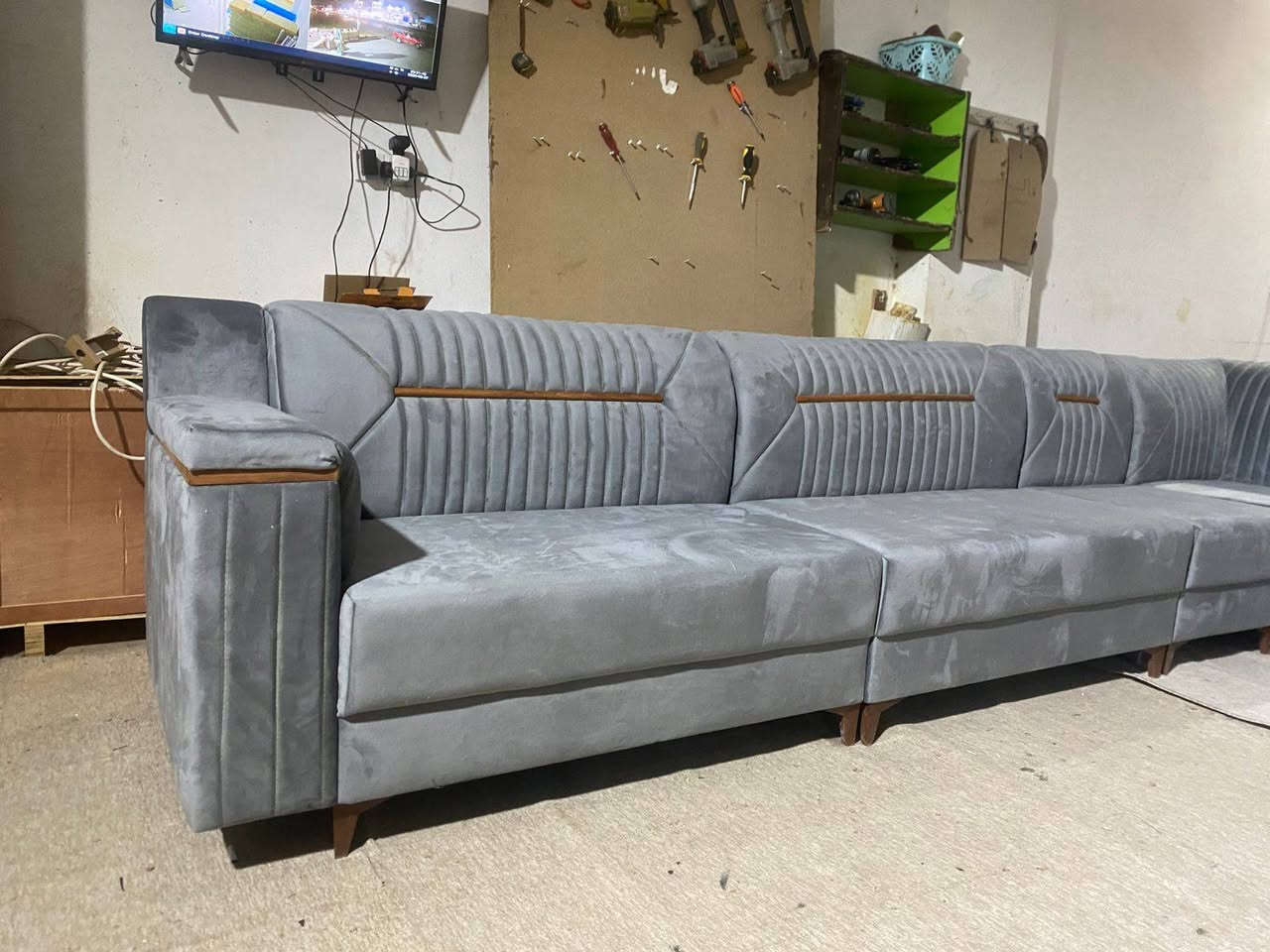 ديوان جديد شغل فوق الممتاز ضمان سنتين حقيقي  سفنج  قماش خشب  ٦قطع ٧ أمتار  السعر ٤٠٠ الف


**إذا كنت صاحب هذا الإعلان وتريد حذفه لأي سبب، رجاءا أرسل رسالة إلى الدعم الفني**