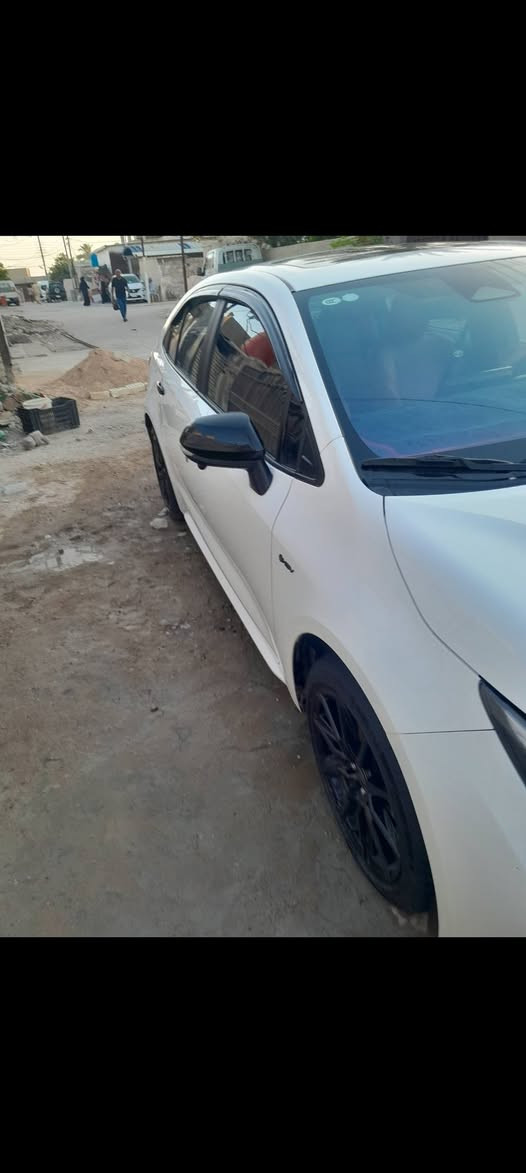 كورولا هايبرد 2025 بلاك اديشن سياره ماشيه 8000 سياره كفاله عامه بيها شخط بالدعاميه بس موضح سياره باسمي تحويل ثاني يوم سعر البيع 155


**إذا كنت صاحب هذا الإعلان وتريد حذفه لأي سبب، رجاءا أرسل رسالة إلى الدعم الفني**